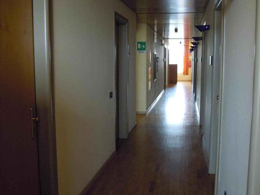 Hotel Xibana Tribano Экстерьер фото